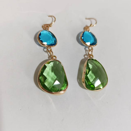 Irregular Resin Plexiglass Vintage Earrings